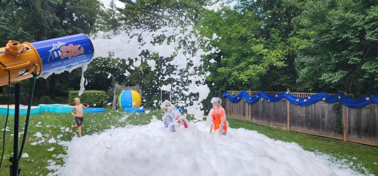Foam Cannon with attendant